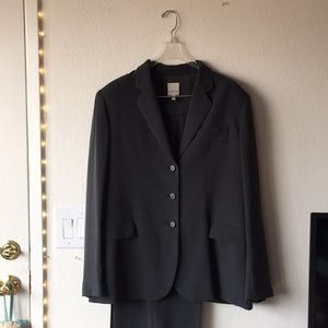 Anne Klein 2 piece suit!
